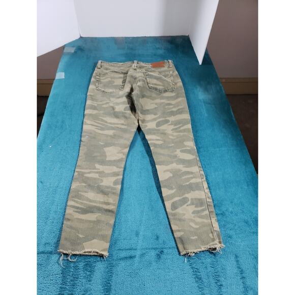 Lucky Brand Jeans Sz 4 Womens Green Camouflaged Stretch Pants Bridgette Crop - Picture 11 of 14